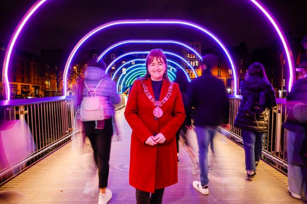 ‘Dublin Winter Lights’ switched on for the festive season